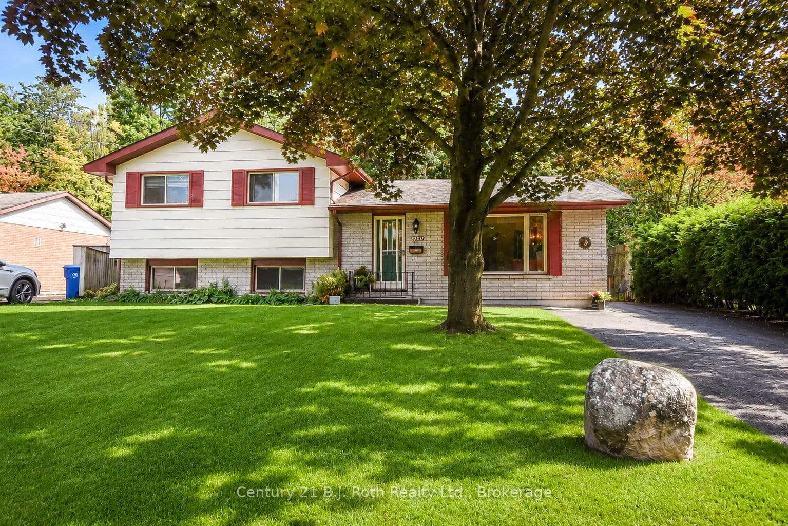 Bay Street, Orillia, ON L3V 3X2
