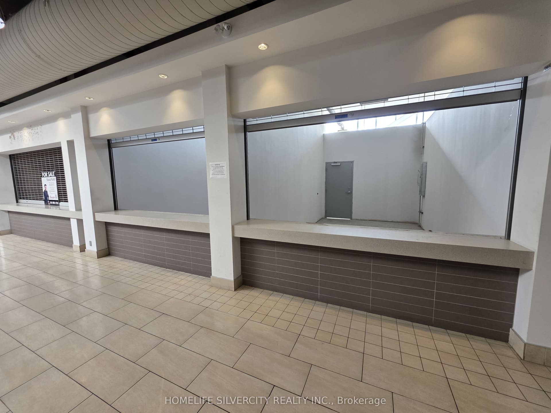 Goreway Drive 2B12, Mississauga, ON L4T 2T9