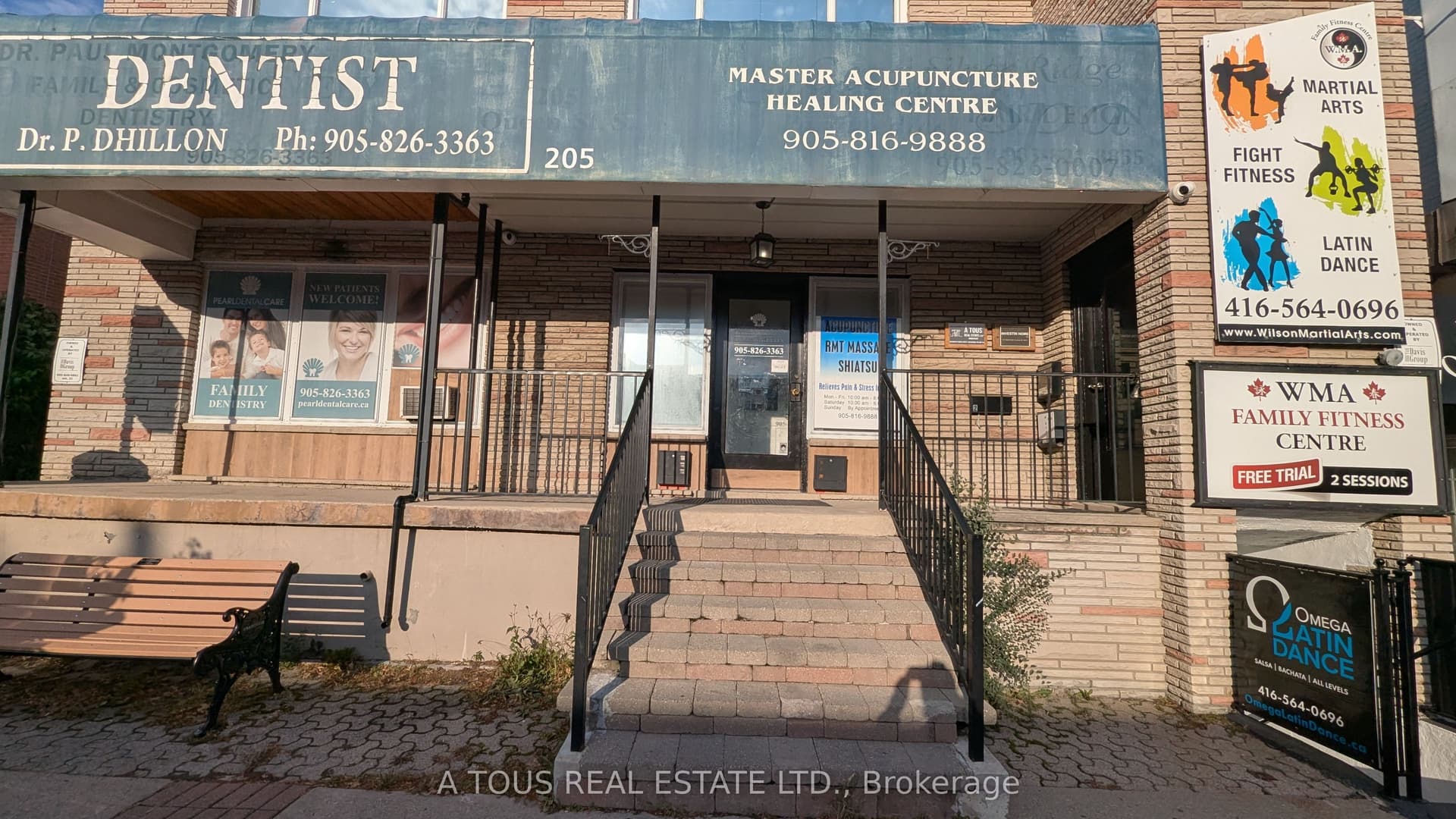 Queen Street S, Mississauga, ON L5M 1L4