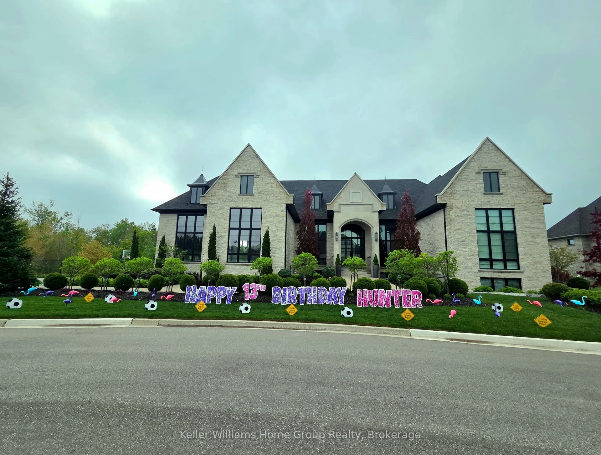 NotApplicable Boulevard, Guelph, ON N1L 0E2