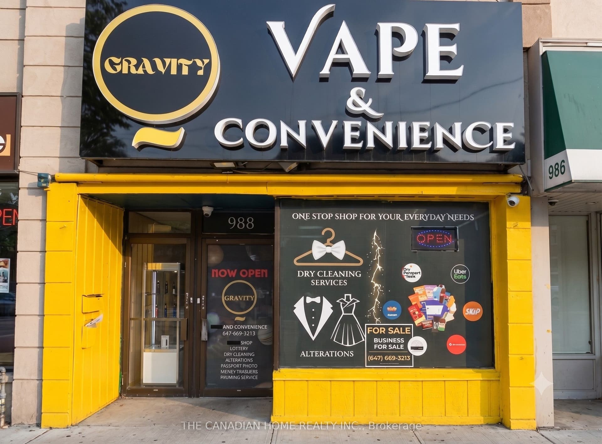St Clair Avenue W, Toronto, ON M6E 1A2