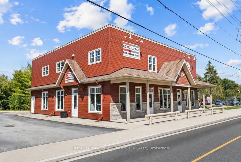 Notre Dame Street 3, Russell, ON K0A 1W0
