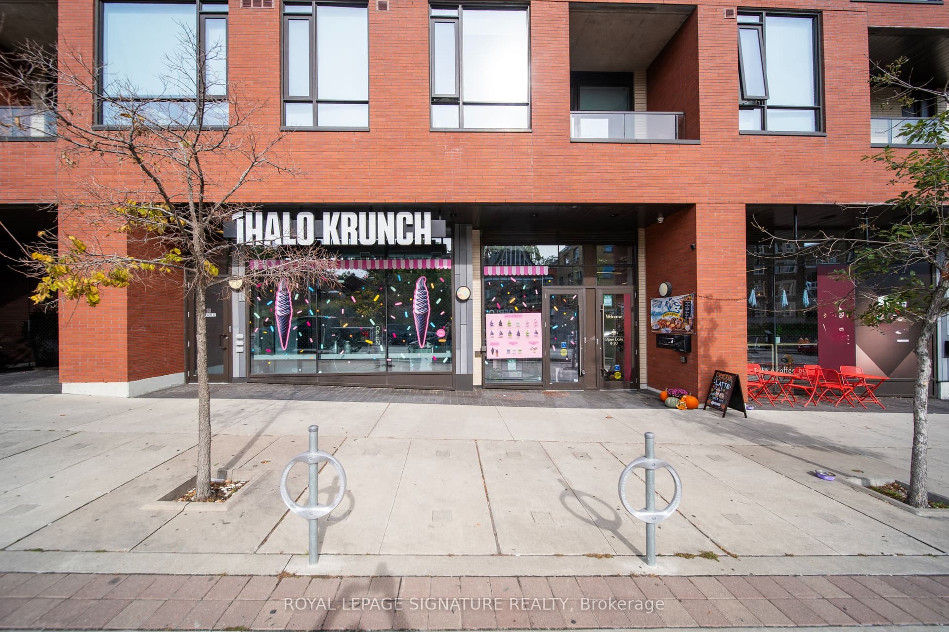 Bloor Street W Unit A, Toronto, ON M6S 1M8