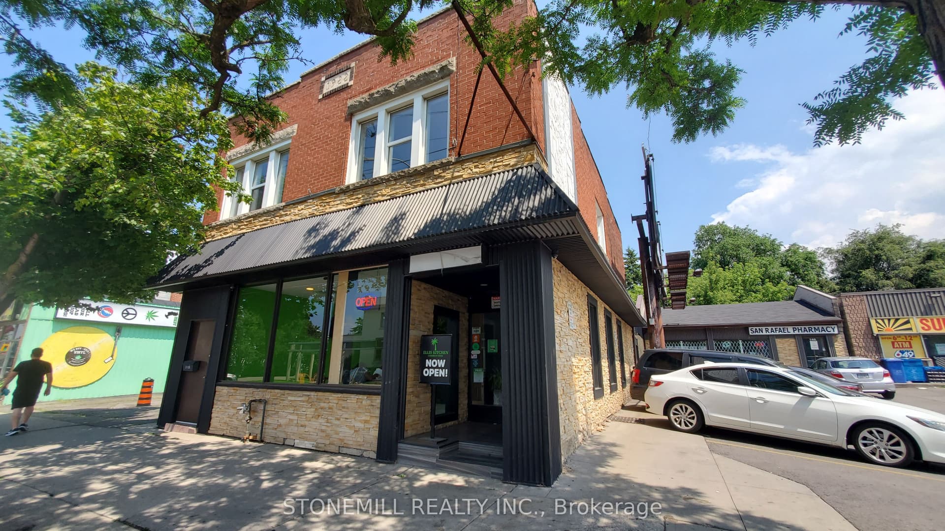 N Ottawa Street N 2, Hamilton, ON L8H 3Z3