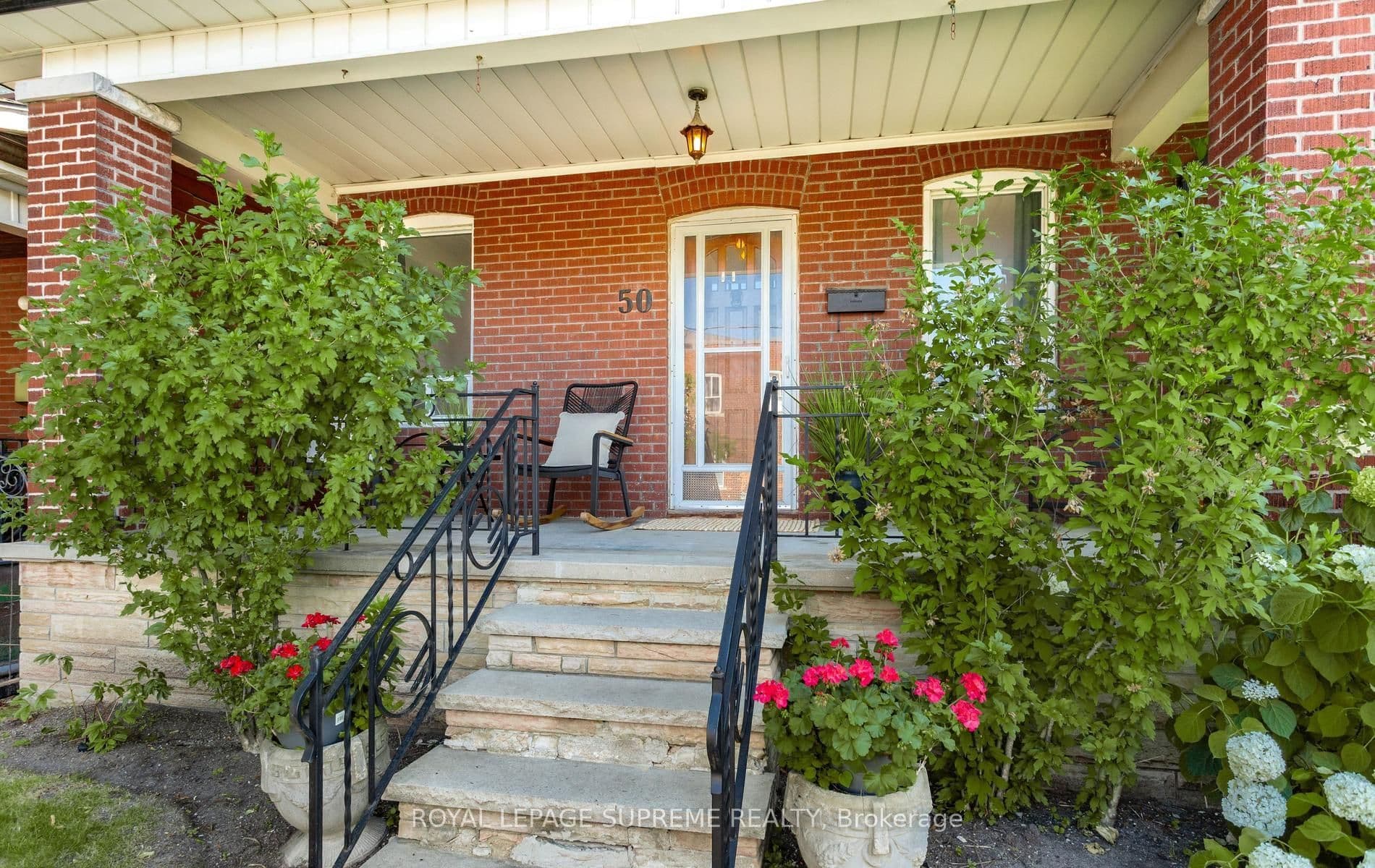 Brookside Avenue, Toronto, ON M6S 4G7