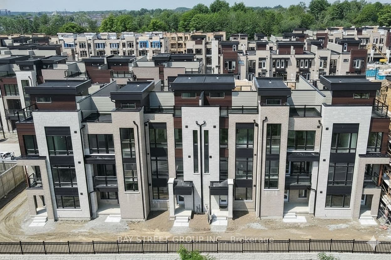 Credit Lane, Richmond Hill, ON L4E 1G9