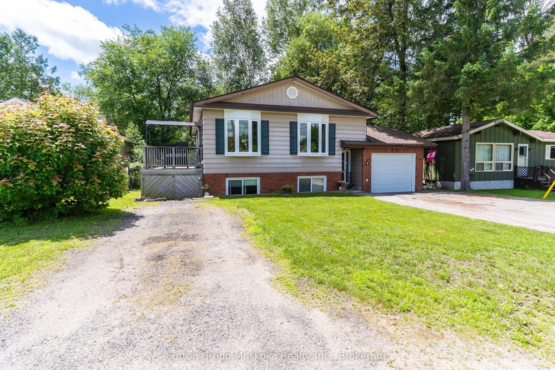 Gouldie Street, Huntsville, ON P1H 1M5