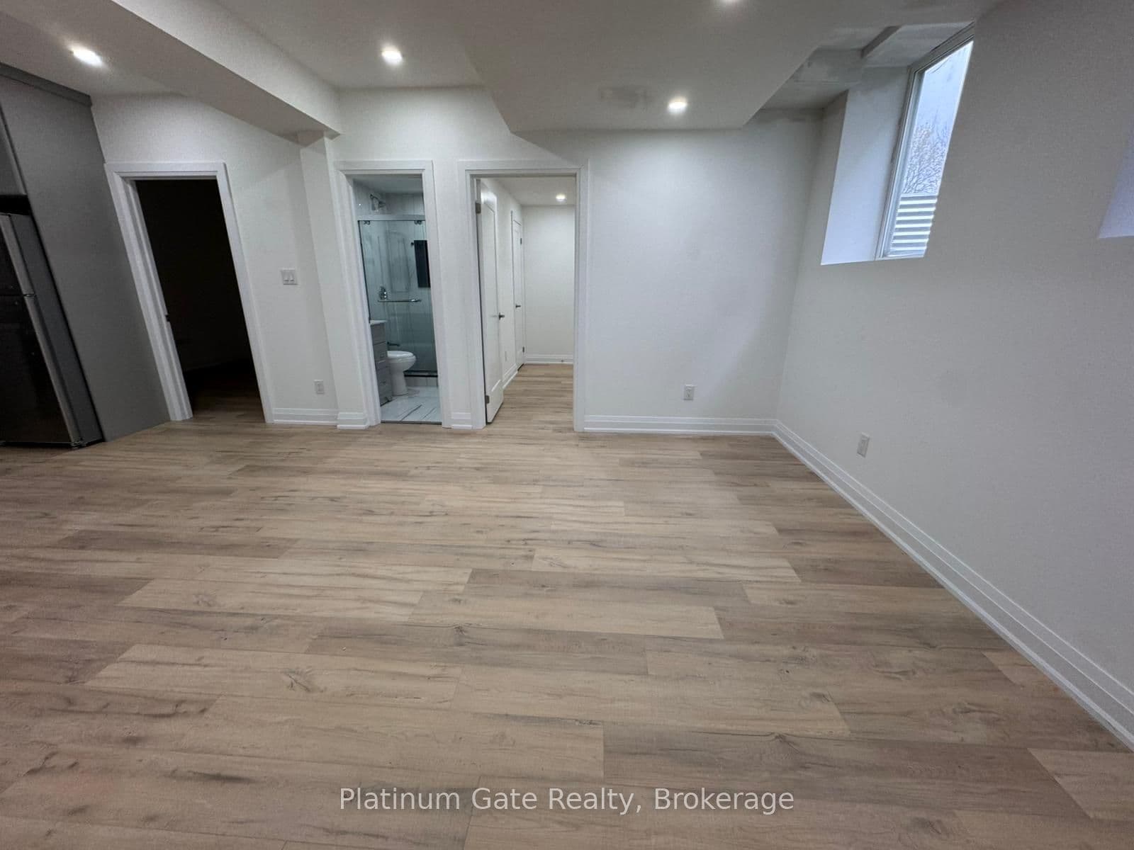 Twilite Boulevard Lower, London North, ON N6G 5B6